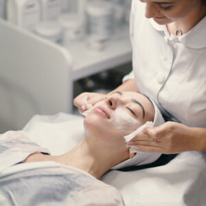 Signature Organic Facial